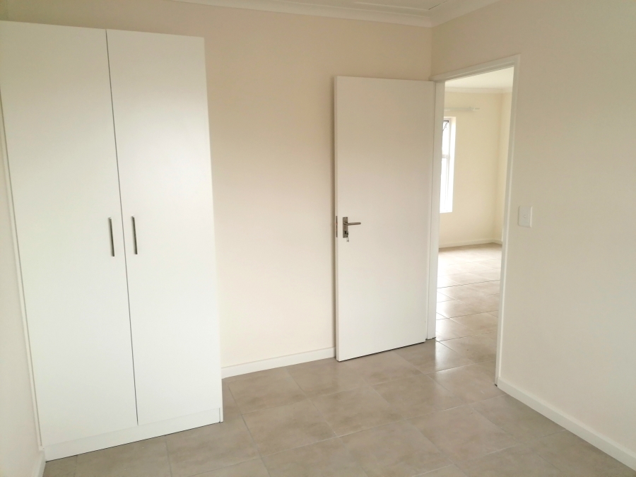 To Let 2 Bedroom Property for Rent in Stellendale Western Cape